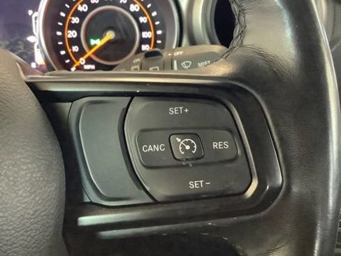Certified 2019 Jeep Wrangler Unlimited Sport S AWD/4WD image 18