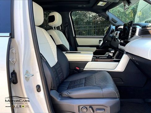 Used 2023 Toyota Tundra Capstone AWD/4WD image 8