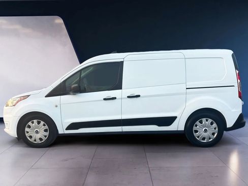 Used 2019 Ford Transit Connect XLT image 2