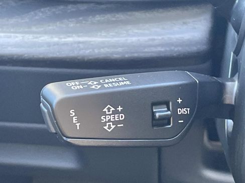 Used 2025 Audi Q7 2.0T Premium w/ Convenience Plus Package image 27