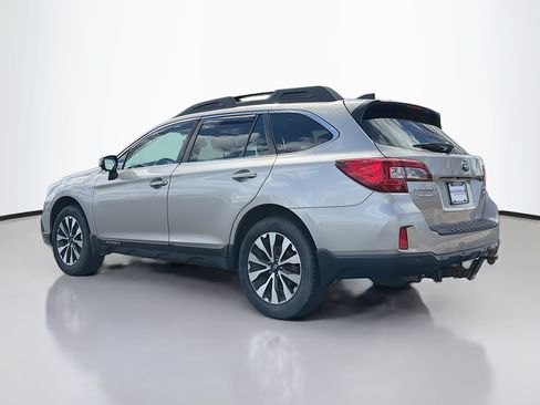 Used 2017 Subaru Outback 2.5i Limited AWD/4WD image 14