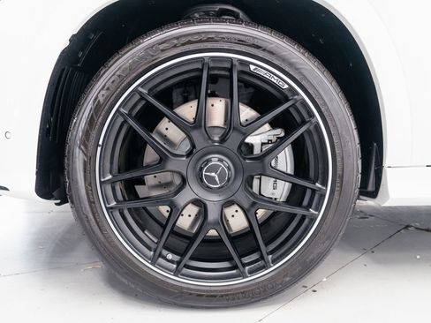 Certified 2025 Mercedes-Benz GLE 53 AMG 4MATIC Coupe image 36