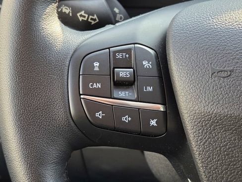 Used 2022 Ford E-Transit Medium Roof w/ Load Area Protection Package image 17