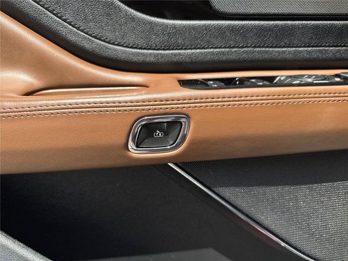 Used 2022 Lincoln Aviator Reserve RWD image 21