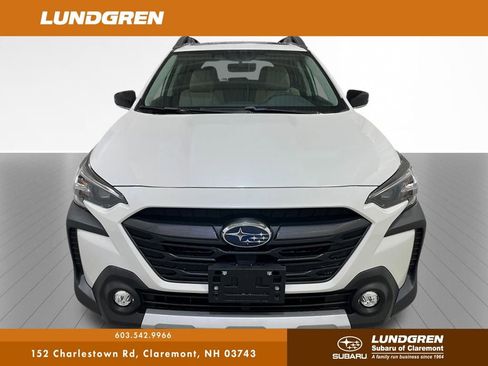 New 2025 Subaru Outback Limited image 10