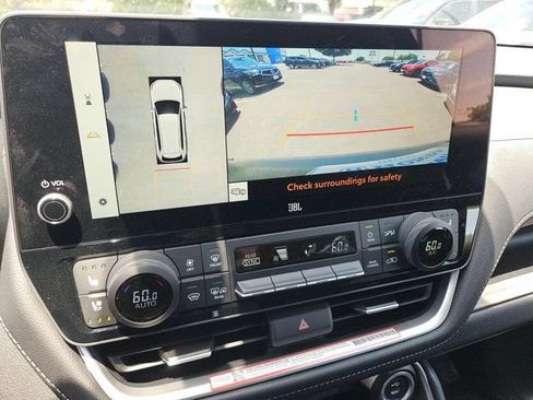 Used 2026 Toyota Grand Highlander AWD image 21