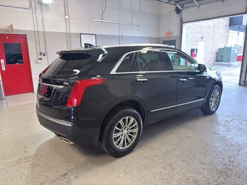 Used 2017 Cadillac XT5 Luxury w/ Driver Awareness Package AWD/4WD image 6
