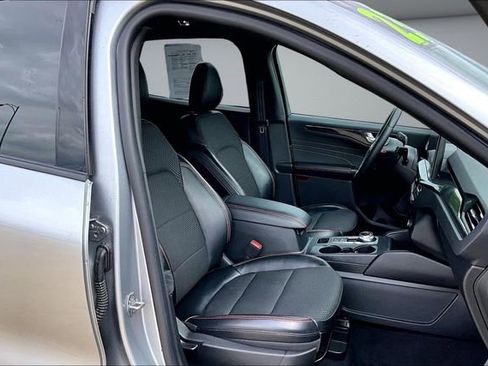 Used 2023 Ford Escape ST-Line w/ Tech Pack #1 FWD image 27