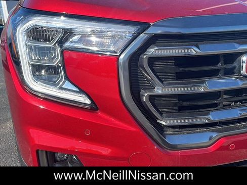 Used 2022 GMC Terrain AT4 w/ Infotainment Package II image 11