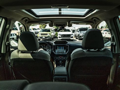 Used 2020 Subaru Forester Premium AWD/4WD image 35