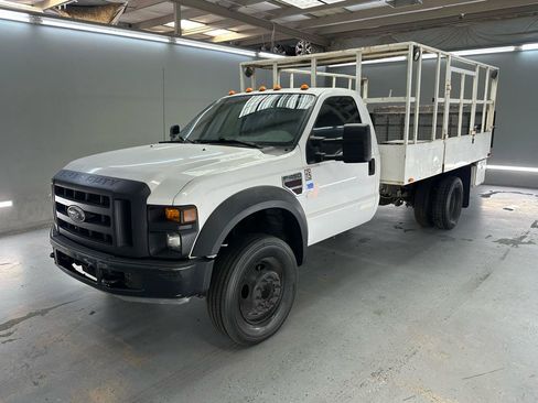 Used 2008 Ford F450 2WD Regular Cab Super Duty image 3