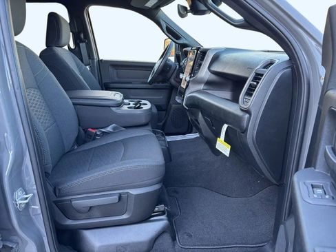 New 2026 RAM 2500 Tradesman AWD/4WD image 31