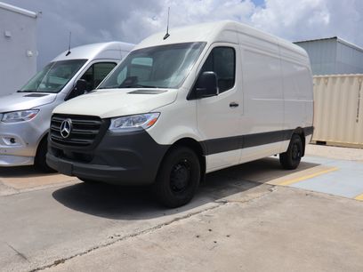 New 2025 Mercedes-Benz Sprinter 2500