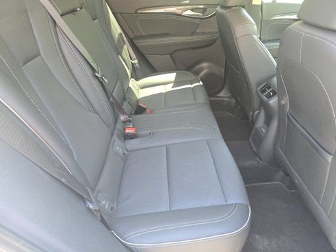 Used 2023 Buick Envision Essence FWD image 18