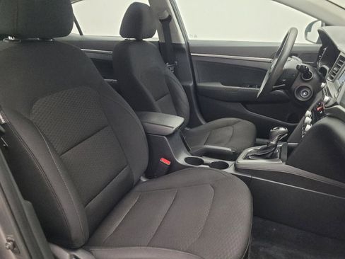 Used 2020 Hyundai Elantra SE w/ Cargo Package (C1) FWD image 21