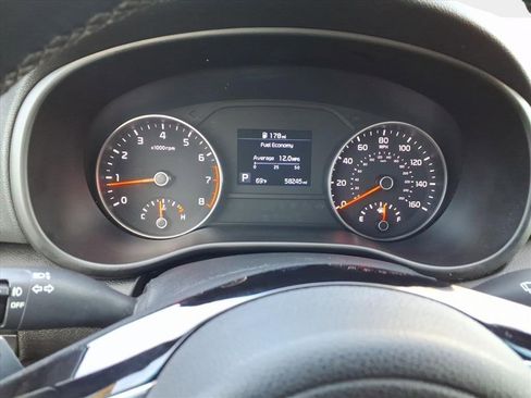 Used 2020 Kia Sportage S image 25
