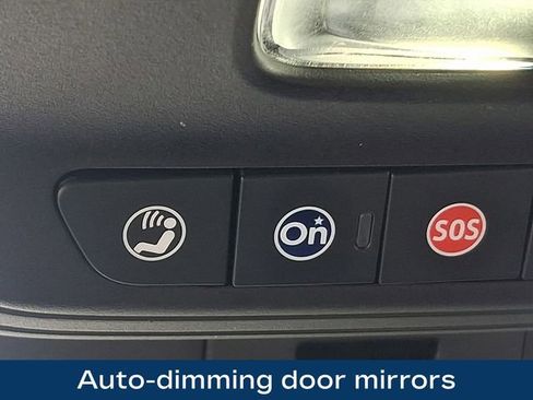 Used 2025 Buick Enclave Preferred image 18