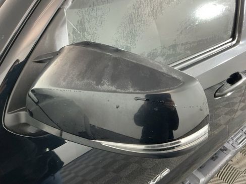 Used 2018 Toyota Tacoma TRD Off-Road image 9