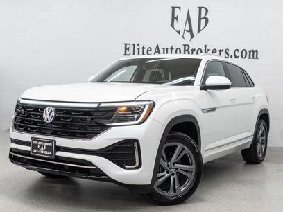 Used 2024 Volkswagen Atlas Cross Sport SEL R-Line