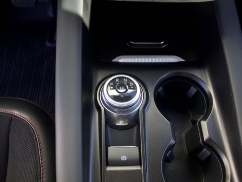 Used 2025 Ford Explorer ST image 24