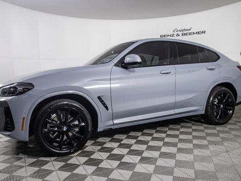 Used 2025 BMW X4 xDrive30i w/ Premium Package image 10