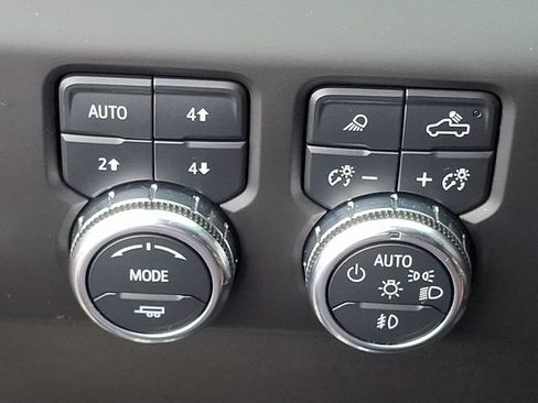 Used 2022 GMC Sierra 1500 Denali Ultimate AWD/4WD image 22
