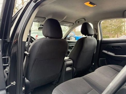 Used 2024 Nissan Sentra S image 15