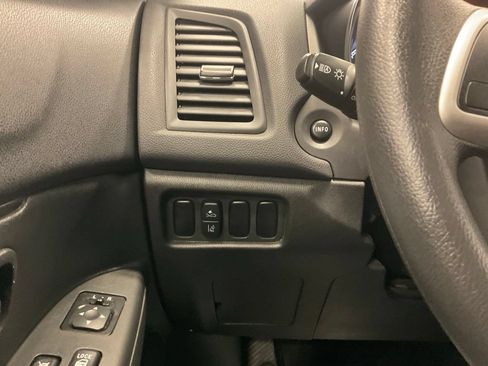 Used 2025 Mitsubishi Outlander Sport ES AWD/4WD image 16