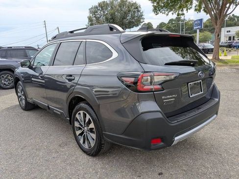 Used 2024 Subaru Outback Limited AWD/4WD image 10