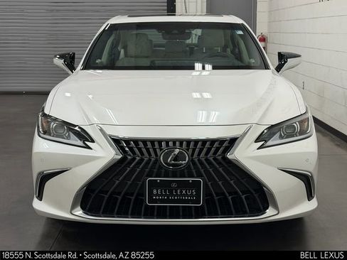 Used 2024 Lexus ES 300h w/ Premium Package image 6