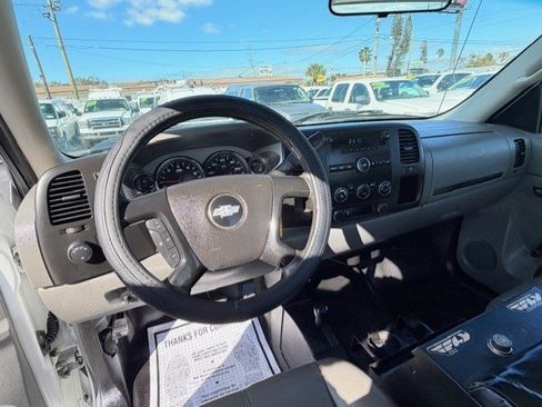 Used 2013 Chevrolet Silverado 3500 W/T image 16