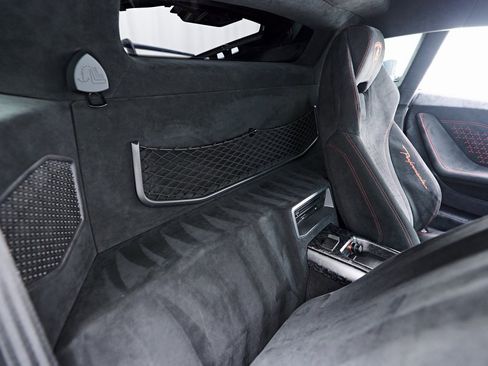 Used 2018 Lamborghini Huracan Performante image 60
