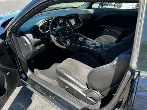 Used 2018 Dodge Challenger GT w/ GT Interior Package AWD/4WD image 16