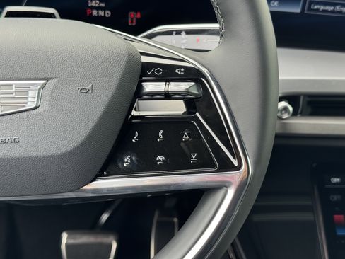 New 2026 Cadillac Vistiq Sport image 20