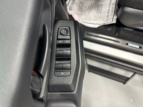 Used 2025 Toyota Land Cruiser 1958 image 9