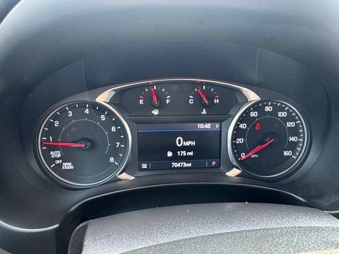 Used 2024 GMC Terrain SLT FWD image 12
