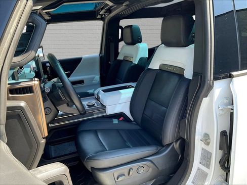 Used 2022 GMC Hummer EV Edition 1 w/ LPO, Illumination Package AWD/4WD image 17