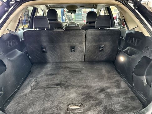 Used 2020 Ford Edge SE image 28