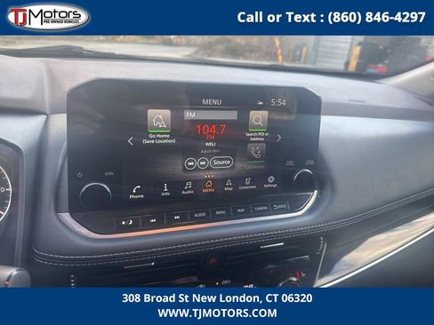 Used 2023 Nissan Rogue SL w/ SL Premium Package image 39