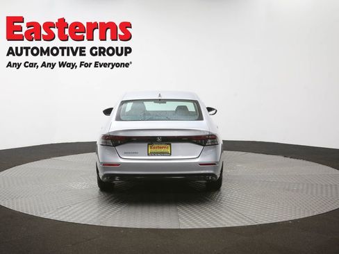 Used 2025 Honda Accord LX image 60