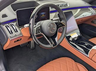 New 2025 Mercedes-Benz S 500 4MATIC video 3