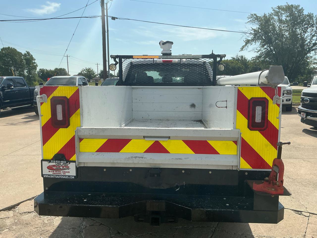 Used 2019 Ford F250 XL w/ Power Equipment Group RWD image 7