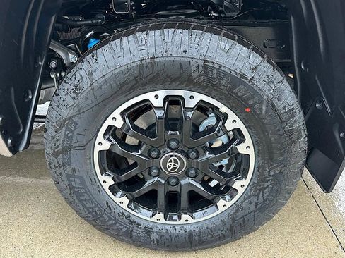 New 2026 Toyota Tundra SR5 AWD/4WD image 15
