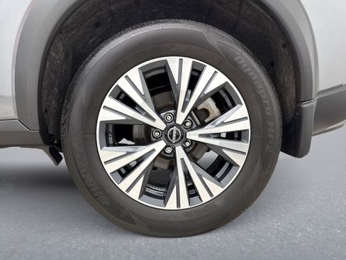 Used 2023 Nissan Rogue SV w/ SV Premium B Package AWD/4WD image 27