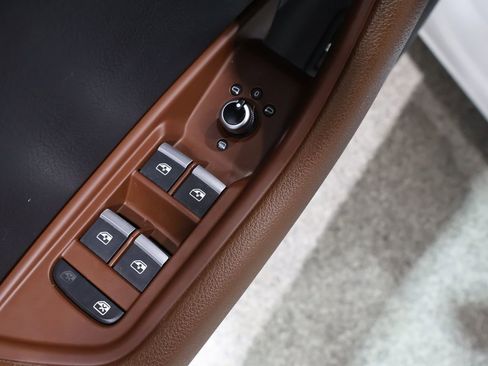 Used 2017 Audi A4 2.0T Premium w/ Convenience Package image 14