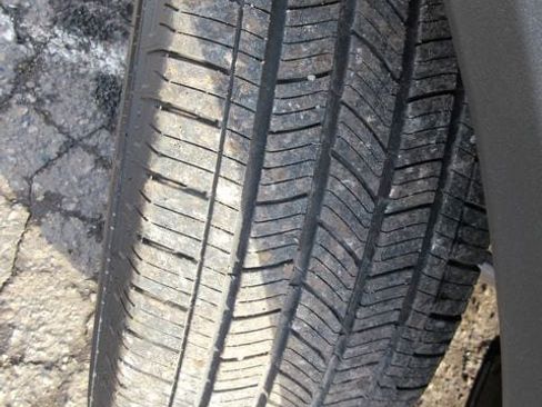 Certified 2024 Ford Explorer XLT w/ Equipment Group 202A AWD/4WD image 39