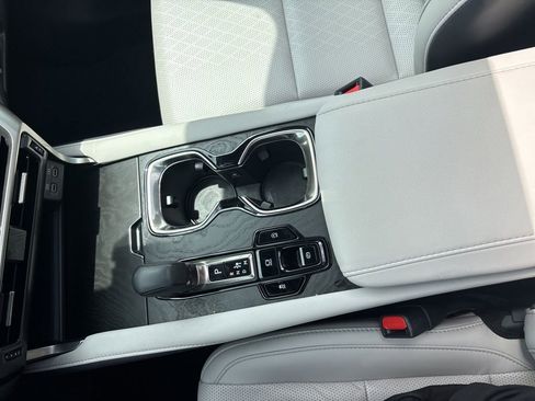 Used 2024 Lexus RX 350 Premium Plus w/ Convenience Package FWD image 19