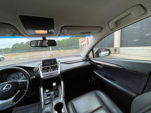 Used 2016 Lexus NX 200t FWD image 31