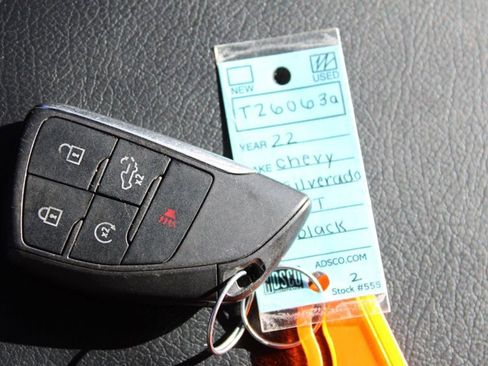 Used 2022 Chevrolet Silverado 1500 RST w/ Redline Edition image 31