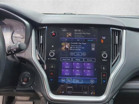 Used 2022 Subaru Outback Limited image 13